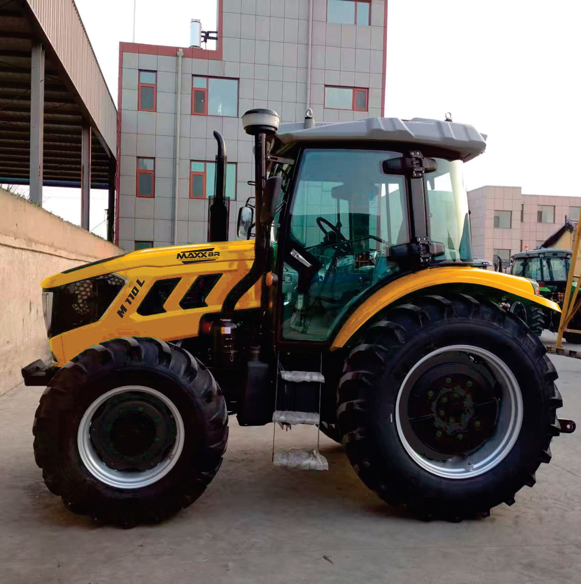 Trator M110L